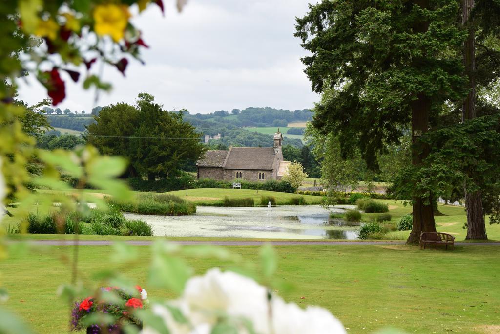 Llansabbath Country House B&B Abergavenny ภายนอก รูปภาพ